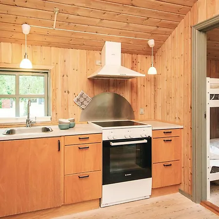 6 Person In * Hovborg